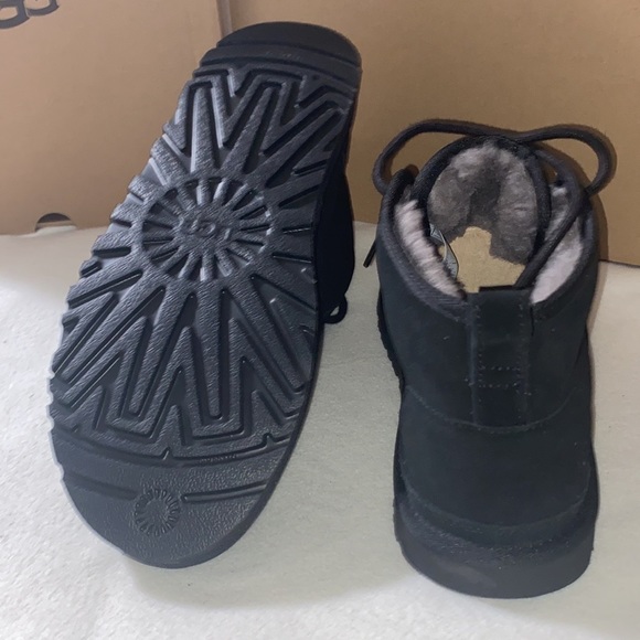 UGG NEUMEL - Picture 4 of 5